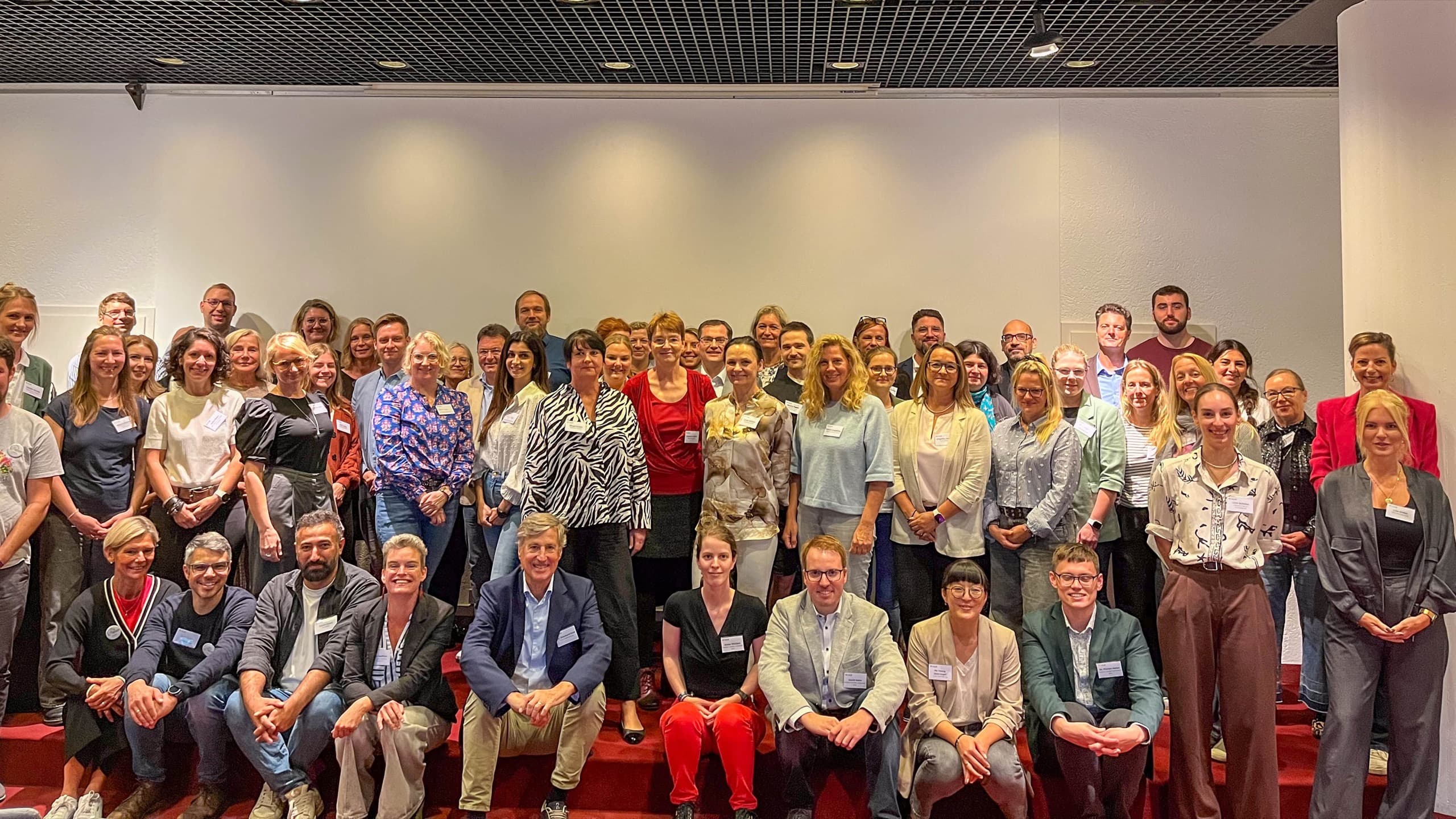 Gruppenfoto der Teilnehmenden einer SKILLS-Veranstaltung.